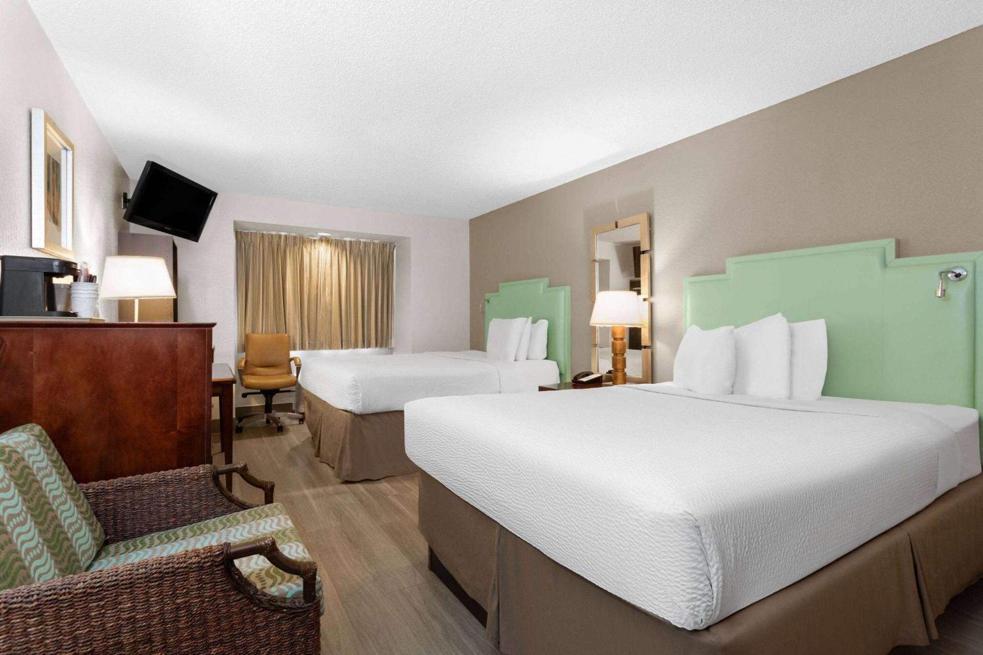 Baymont By Wyndham Orlando-International Dr-Universal Blvd Exterior foto