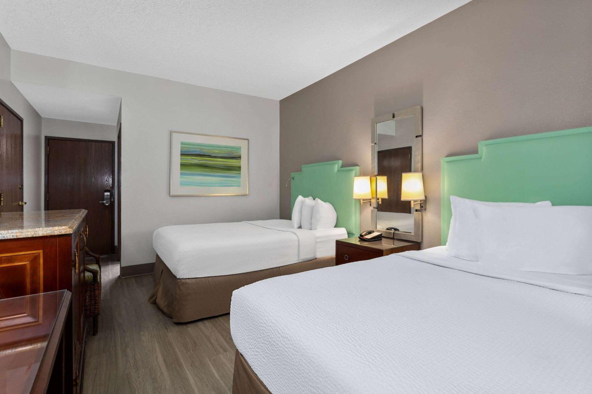 Baymont By Wyndham Orlando-International Dr-Universal Blvd Exterior foto