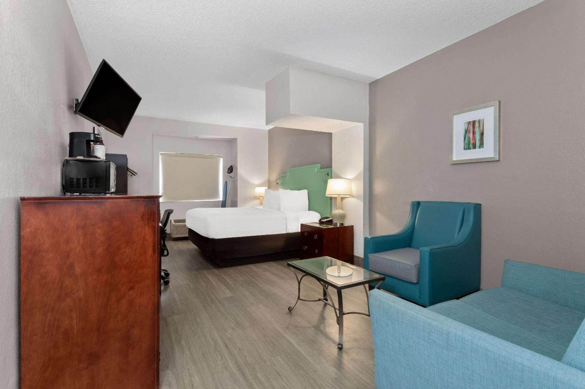 Baymont By Wyndham Orlando-International Dr-Universal Blvd Exterior foto